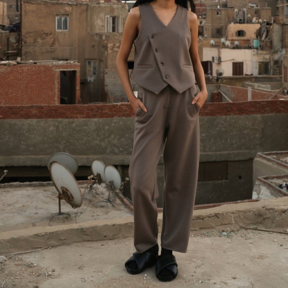 KOTN Pants - SALE ⬇️ KOTN Mediterranean Trouser in stone - L